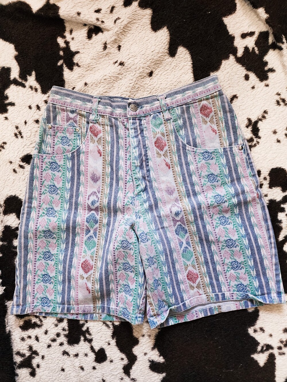 WOMEN'S 90'S AZTEC DENIM SHORTS - MULTI
